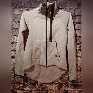 Nike Women's Texh Fleece Moto Cape sz XS